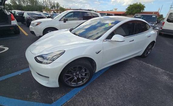 TESLA MODEL 3 2019 5YJ3E1EA0KF318002 image TESLA MODEL 3 2019 5YJ3E1EA0KF318002 image